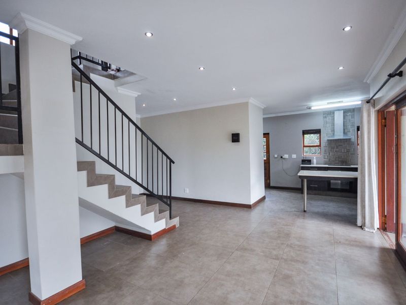 House For Sale in Olympus AH - Photo 6