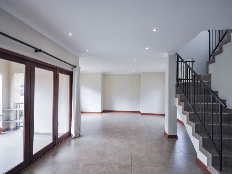 House For Sale in Olympus AH - Photo 5