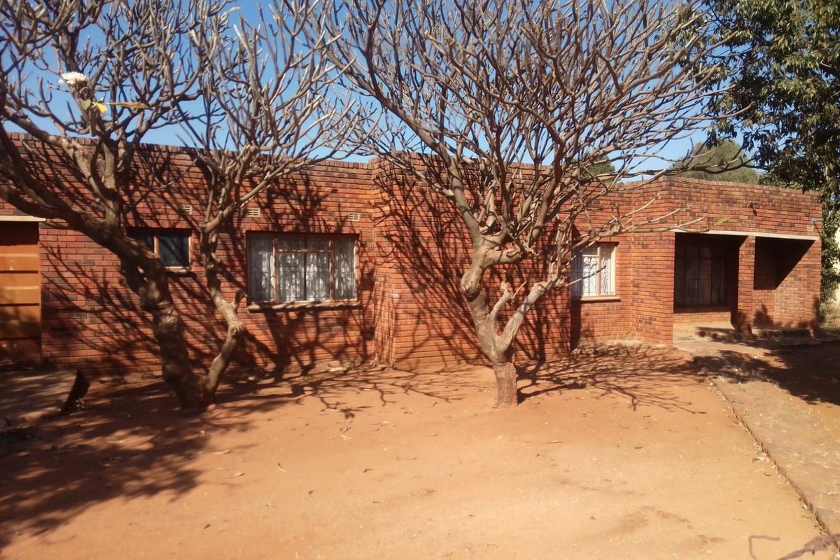 House For Sale in Zebediela Estate - Photo 2