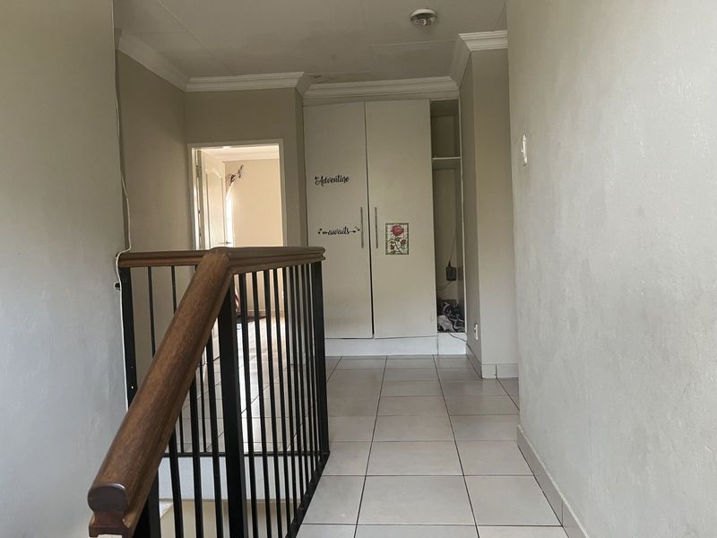 House For Sale in Ferndale - Photo 10