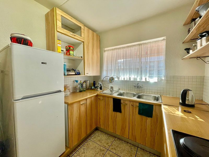 Apartment For Sale in Florida - Photo 2