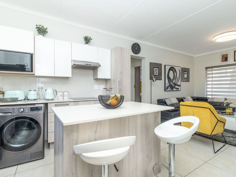 Apartment For Sale in Randpark Ridge - Photo 6