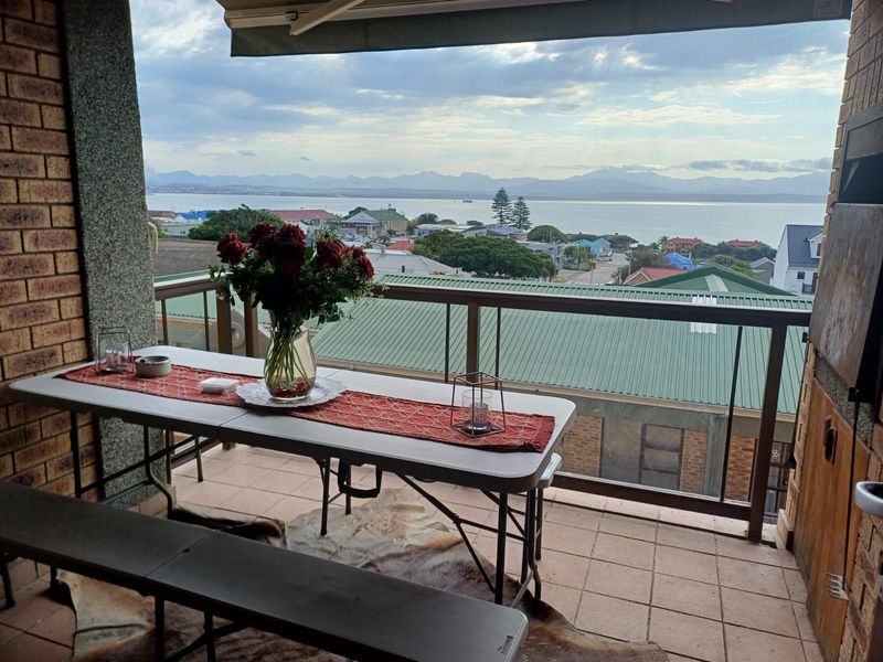 Apartment For Sale in Mossel Bay Central - Photo 9