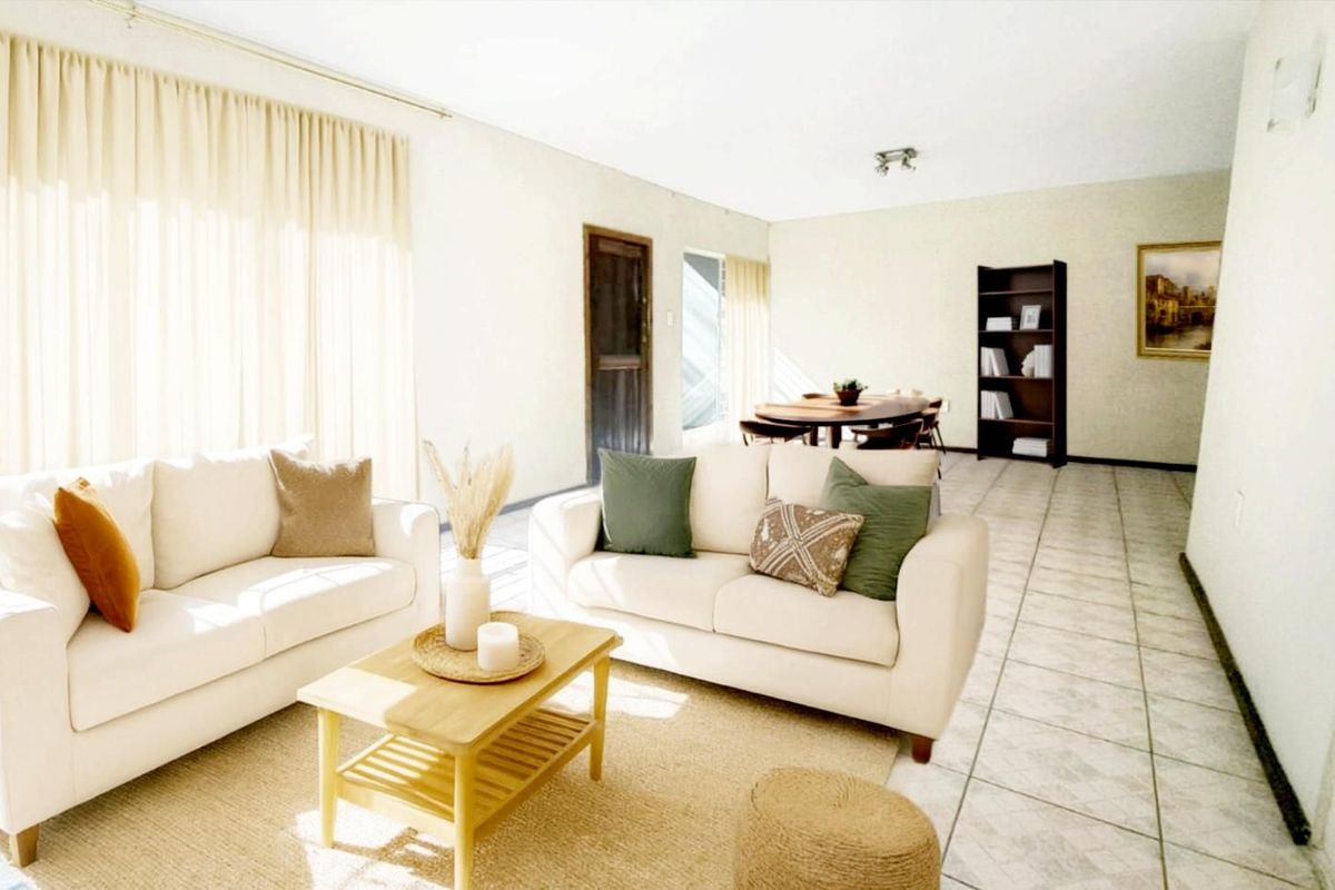 Townhouse For Sale in Doringkloof - Photo 5