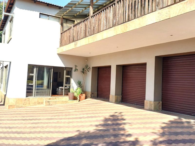 House For Sale in Noordheuwel - Photo 2