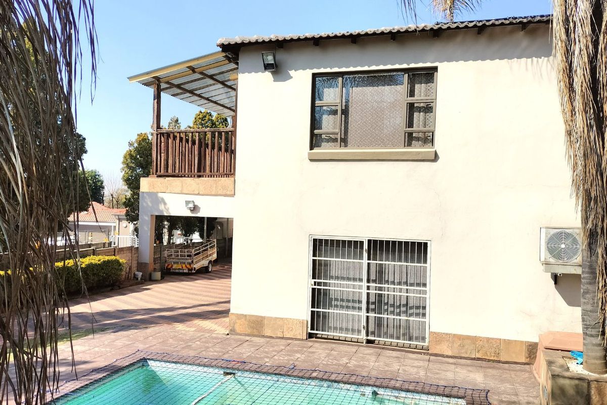 House For Sale in Noordheuwel - Photo 4