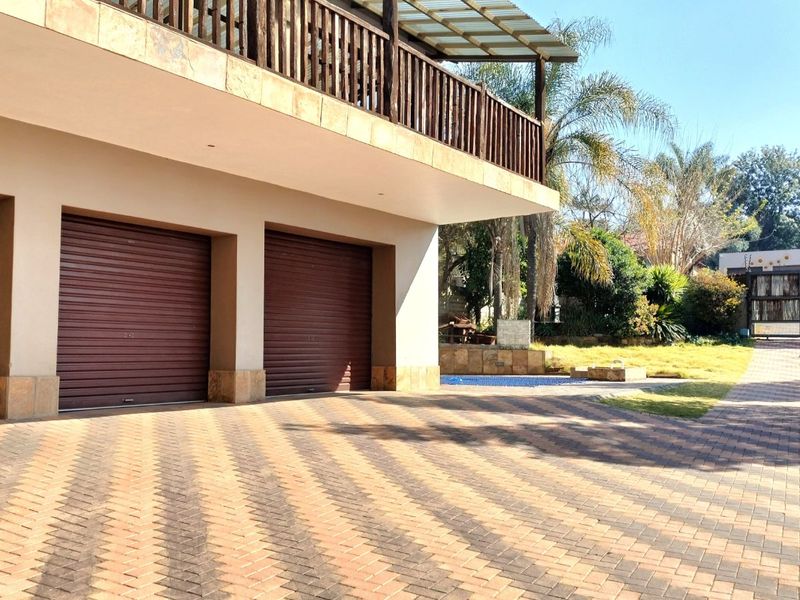 House For Sale in Noordheuwel - Photo 3
