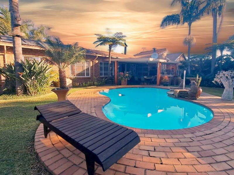 House For Sale in Wierda Park - Photo 4