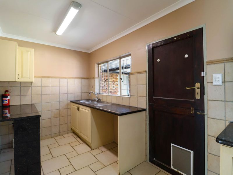 House For Sale in The Reeds - Photo 9