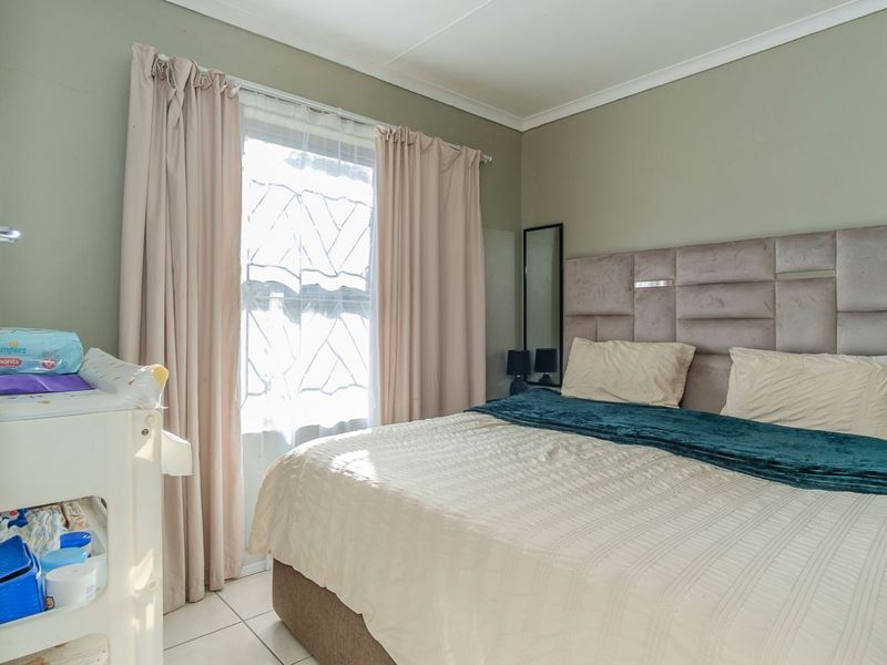 House For Sale in Kleinbegin - Photo 5