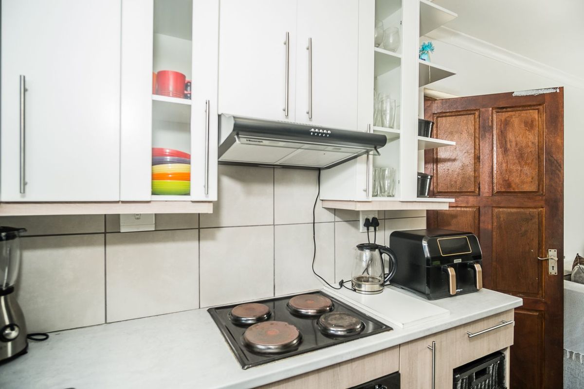 House For Sale in Kleinbegin - Photo 4