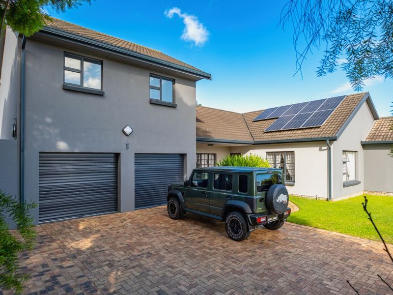 House For Sale in Loerie Park - Photo 2