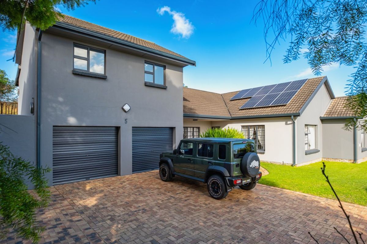 House For Sale in Loerie Park - Photo 2