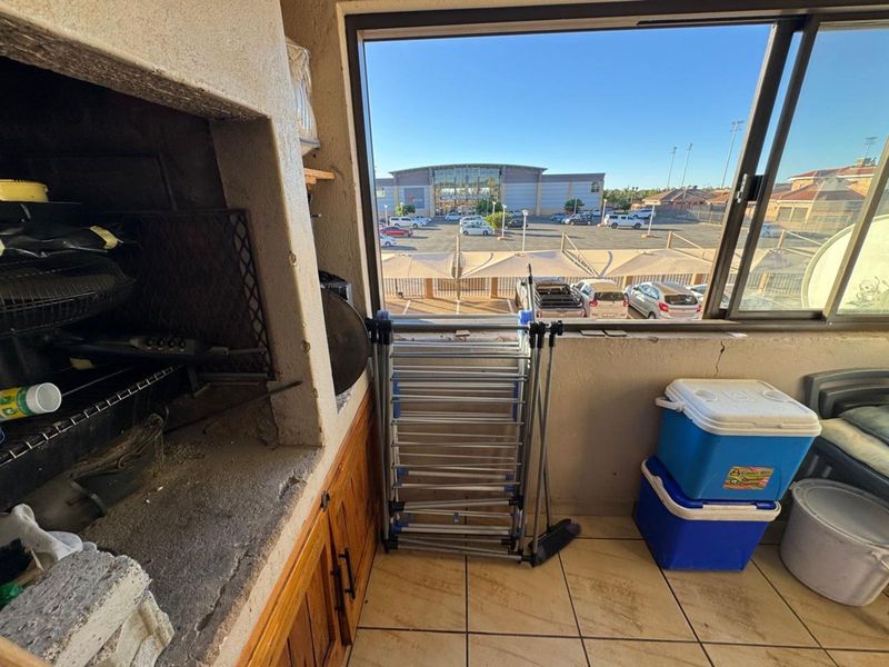 Apartment For Sale in New Park - Photo 8