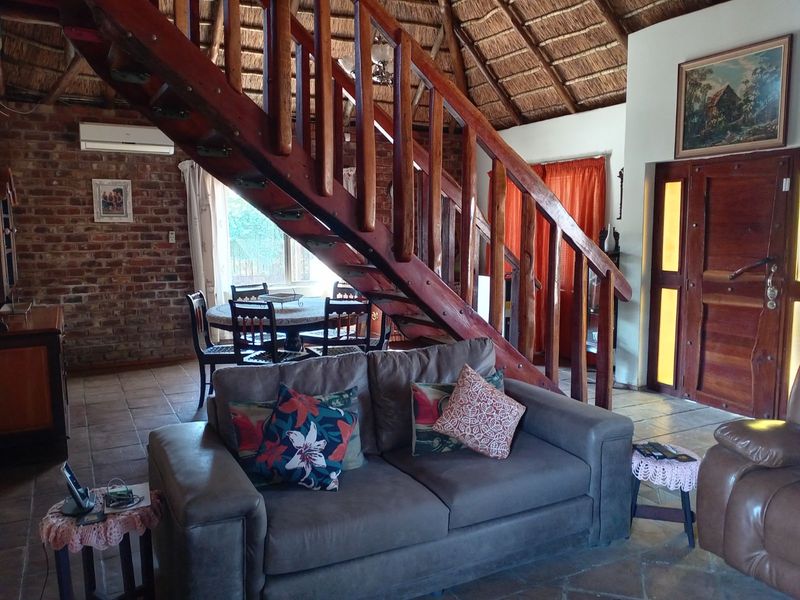 House For Sale in Christiana Central - Photo 3