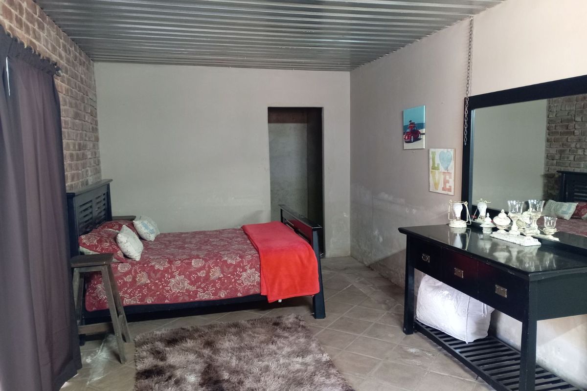 House For Sale in Christiana Central - Photo 5