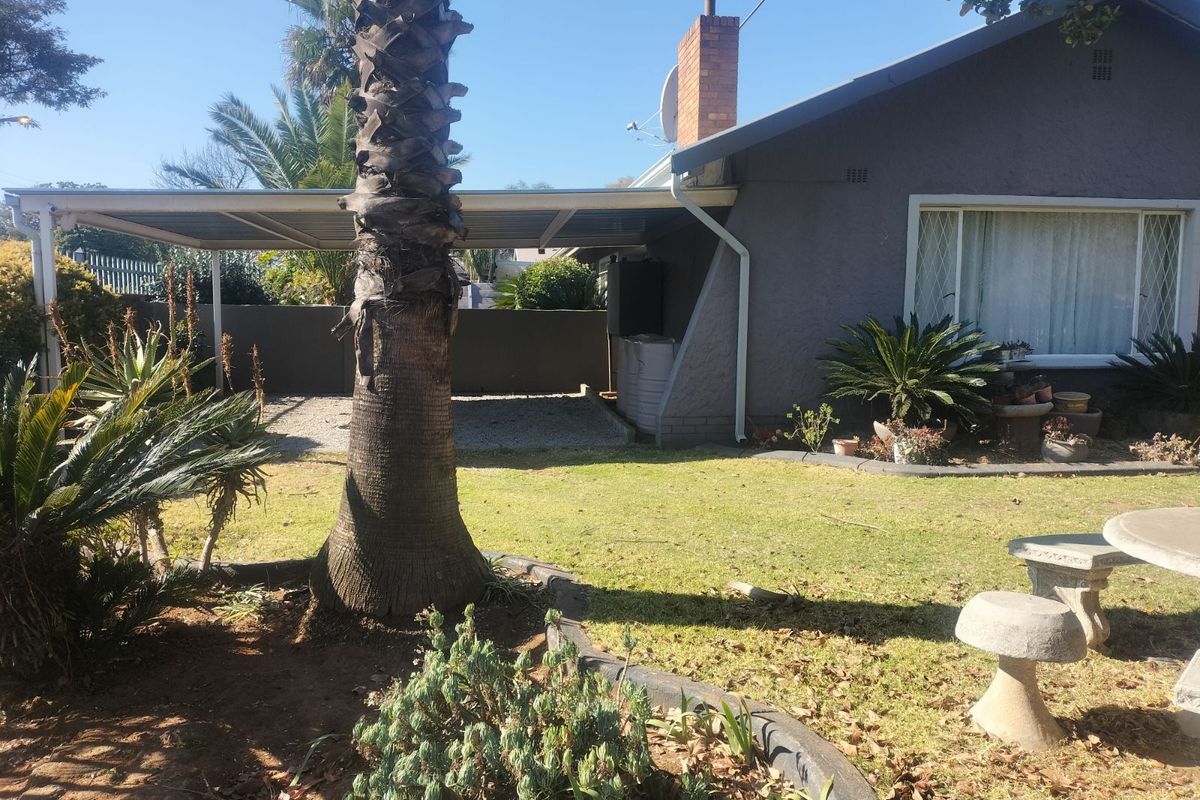 House For Sale in Northmead - Photo 3