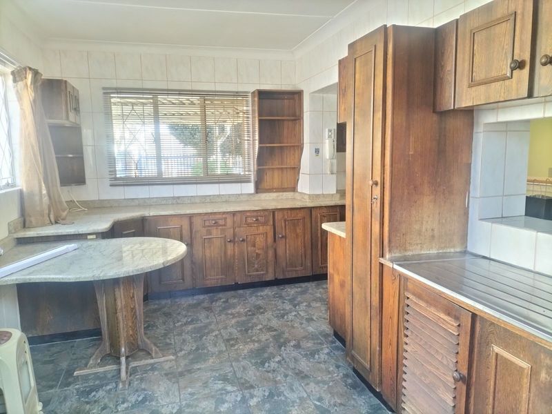 House For Sale in Northmead - Photo 5