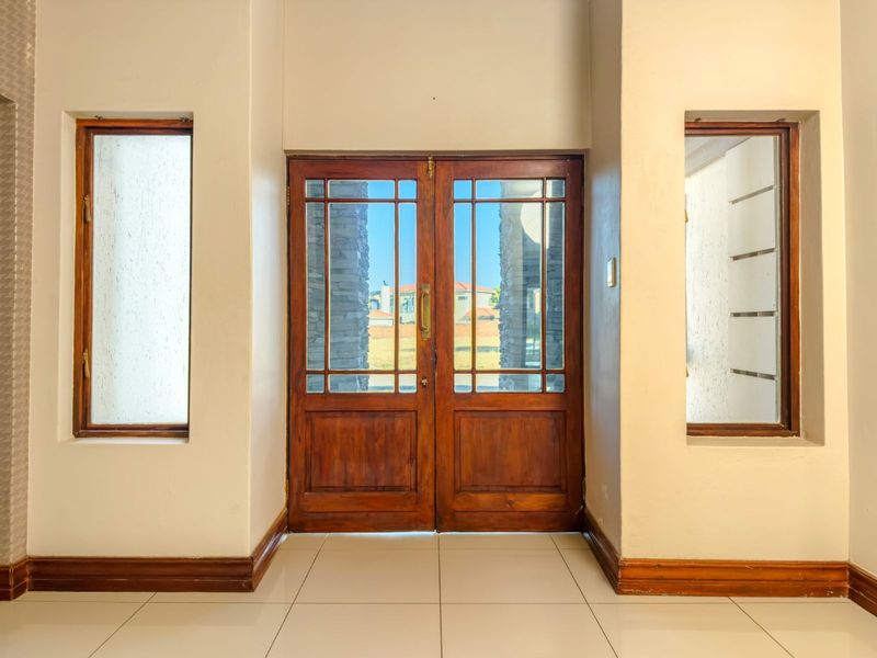 House For Sale in Silverwoods Country Estate - Photo 2