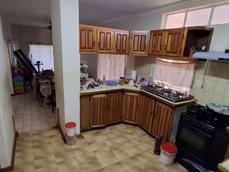 Townhouse For Sale in Medi Park - Photo 3