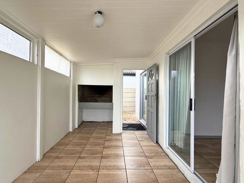 House For Sale in Pearly Beach - Photo 9