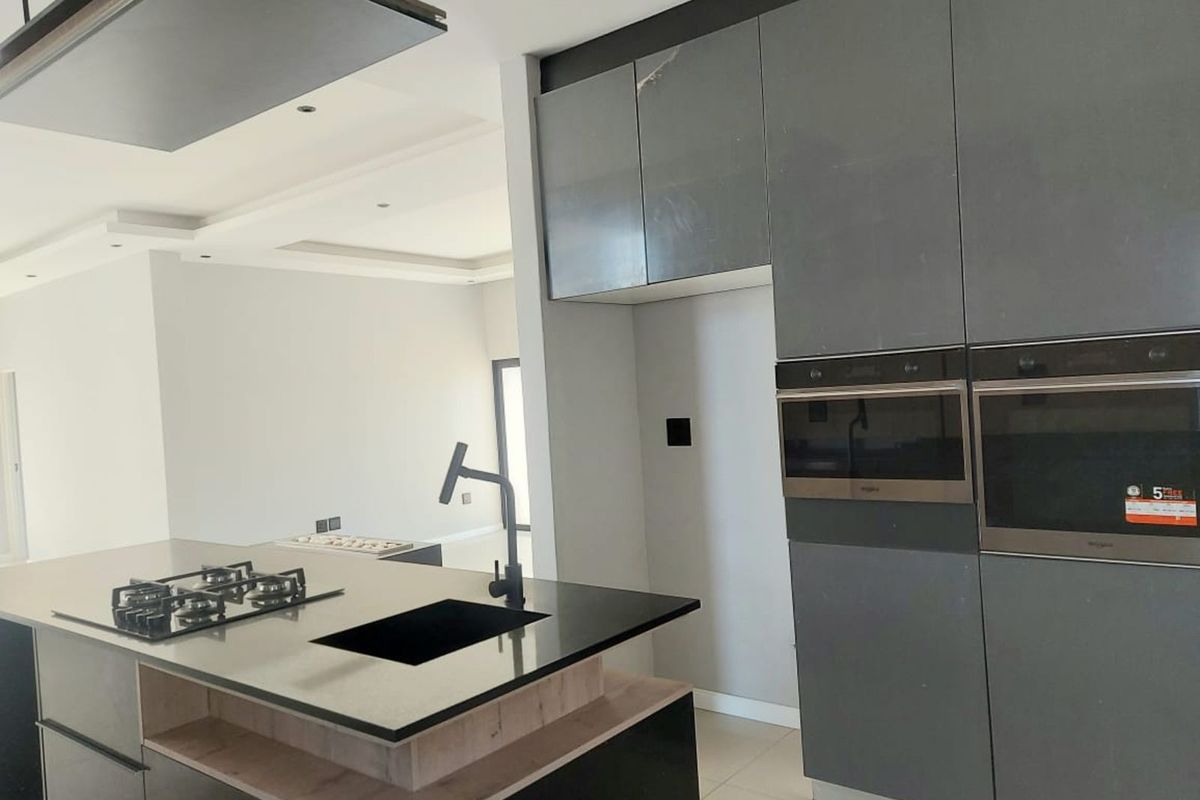 House For Sale in Six Fountains Residential Estate - Photo 5