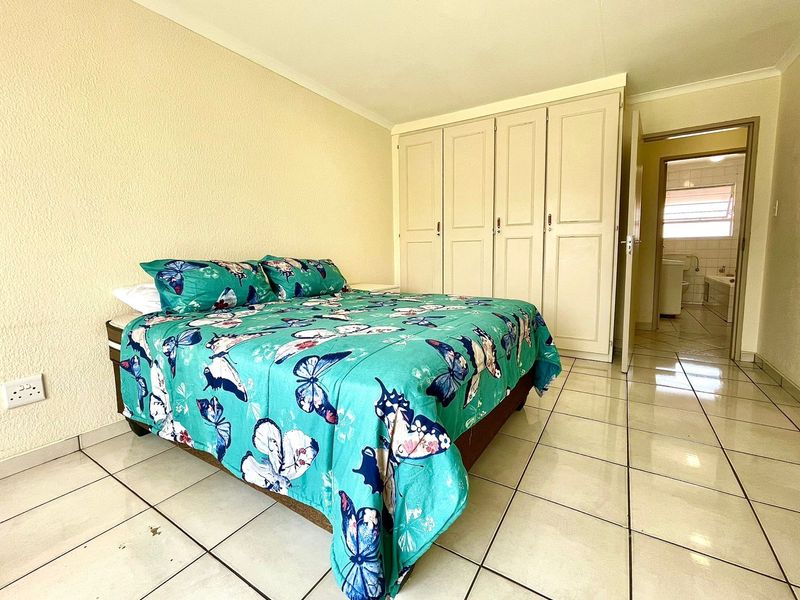 Apartment For Sale in Florida - Photo 5