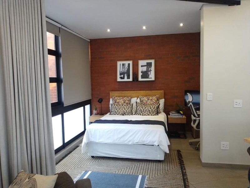 Apartment For Sale in Menlo Park - Photo 10