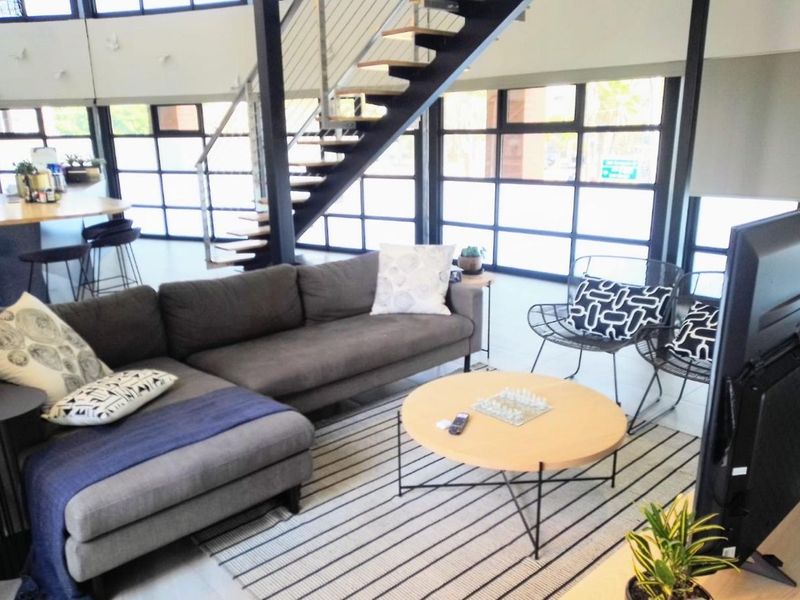 Apartment For Sale in Menlo Park - Photo 4