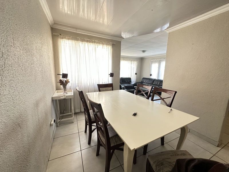 House For Sale in Embalenhle - Photo 6