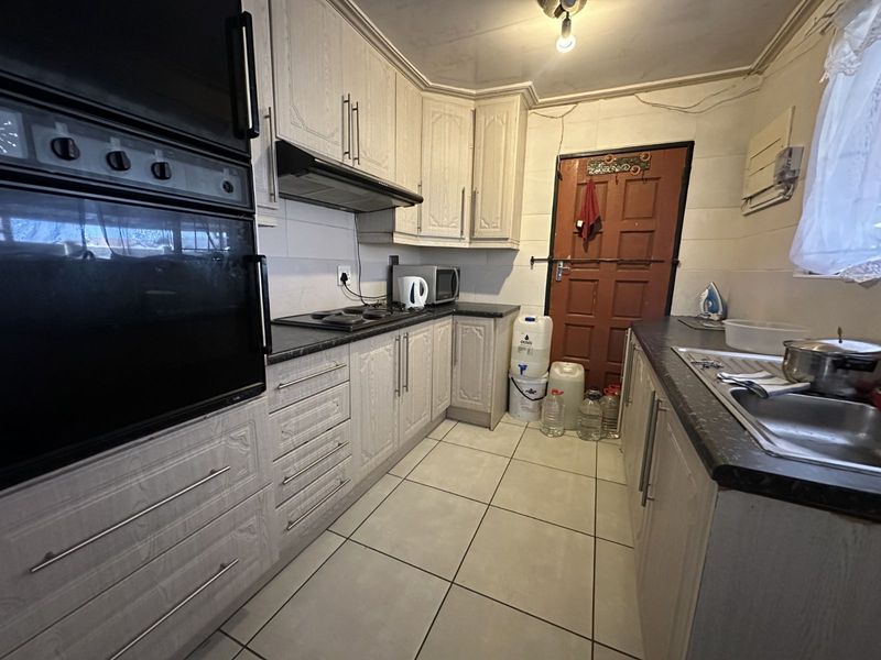 House For Sale in Embalenhle - Photo 5