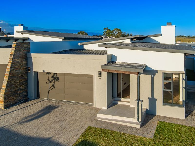 House For Sale in Eden Residential Estate - Photo 2