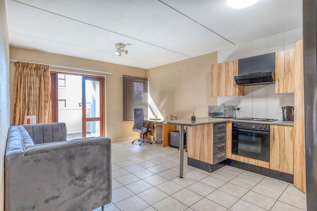 Apartment For Sale in Ferndale - Photo 4