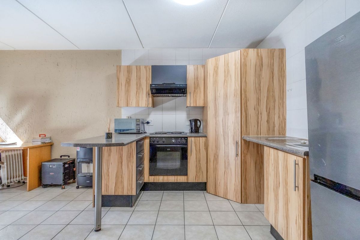 Apartment For Sale in Ferndale - Photo 3