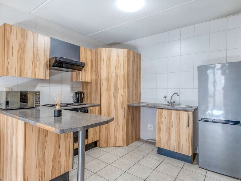 Apartment For Sale in Ferndale - Photo 2