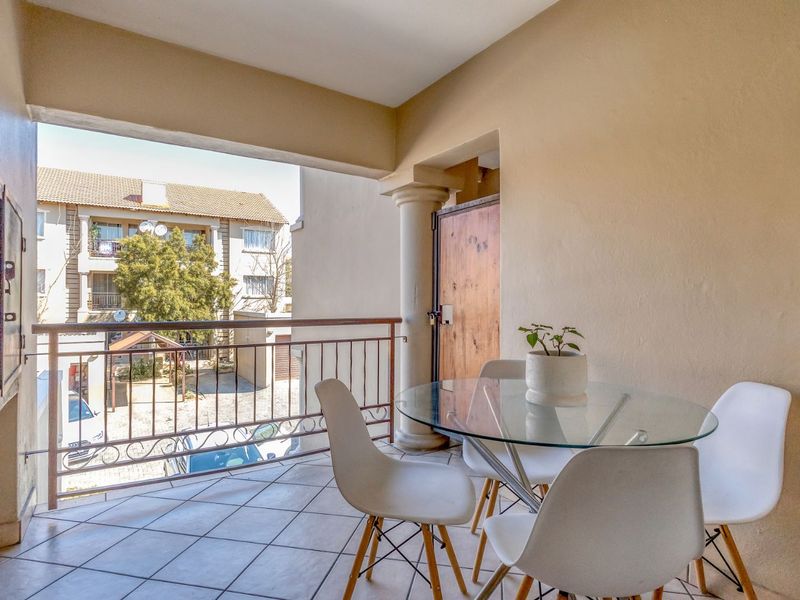 Apartment For Sale in Noordhang - Photo 3