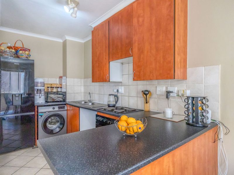 Apartment For Sale in Noordhang - Photo 7