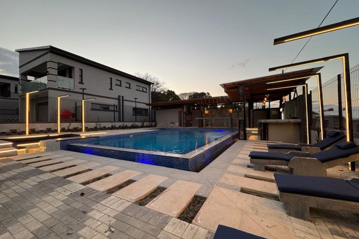 House For Sale in Ferndale - Photo 2