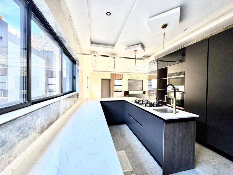 House For Sale in Ferndale - Photo 6