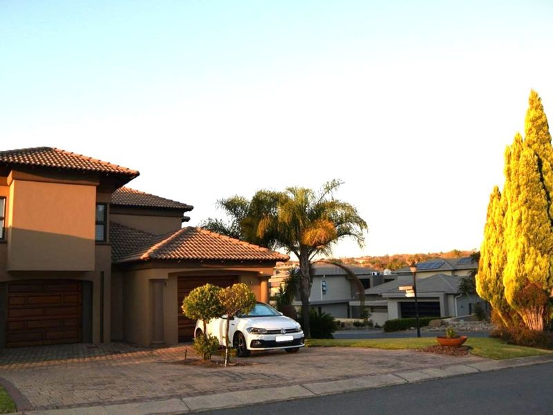 House For Sale in Blue Valley Golf Estate - Photo 5