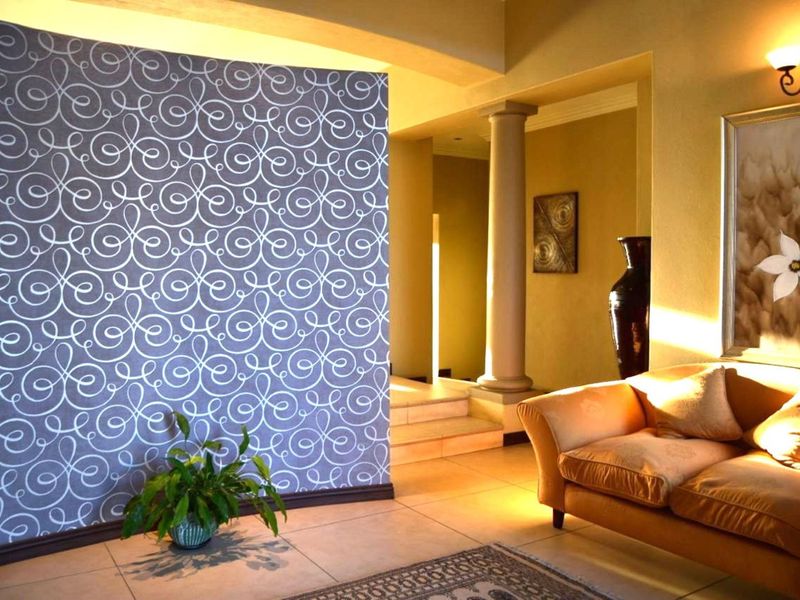 House For Sale in Blue Valley Golf Estate - Photo 6