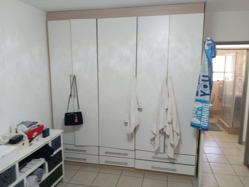 Apartment For Sale in Florida - Photo 6