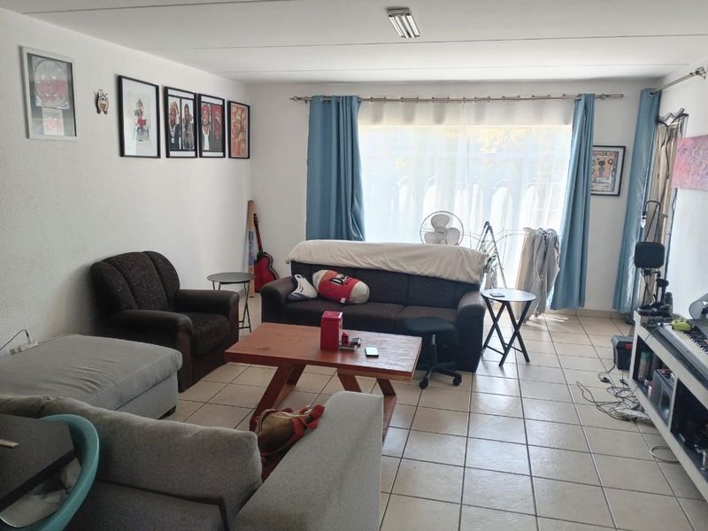 Apartment For Sale in Florida - Photo 3