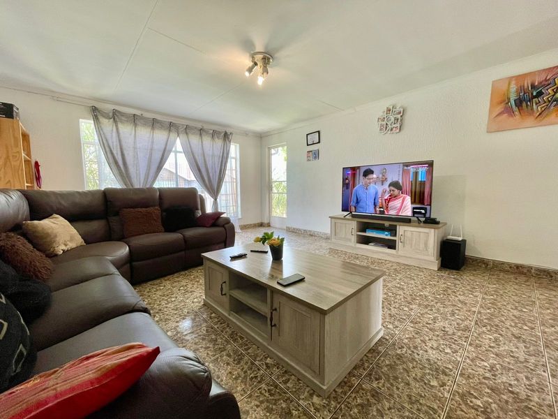 Apartment For Sale in Florida - Photo 3