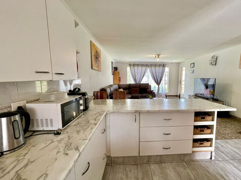 Apartment For Sale in Florida - Photo 5