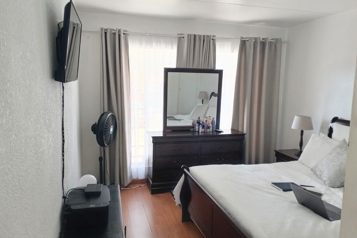 Apartment For Sale in Florida - Photo 2