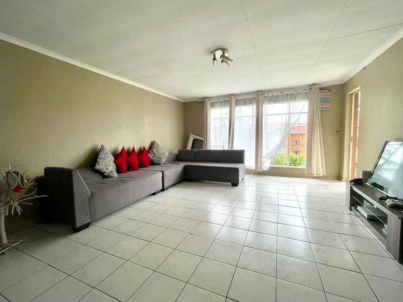 Apartment For Sale in Florida - Photo 6