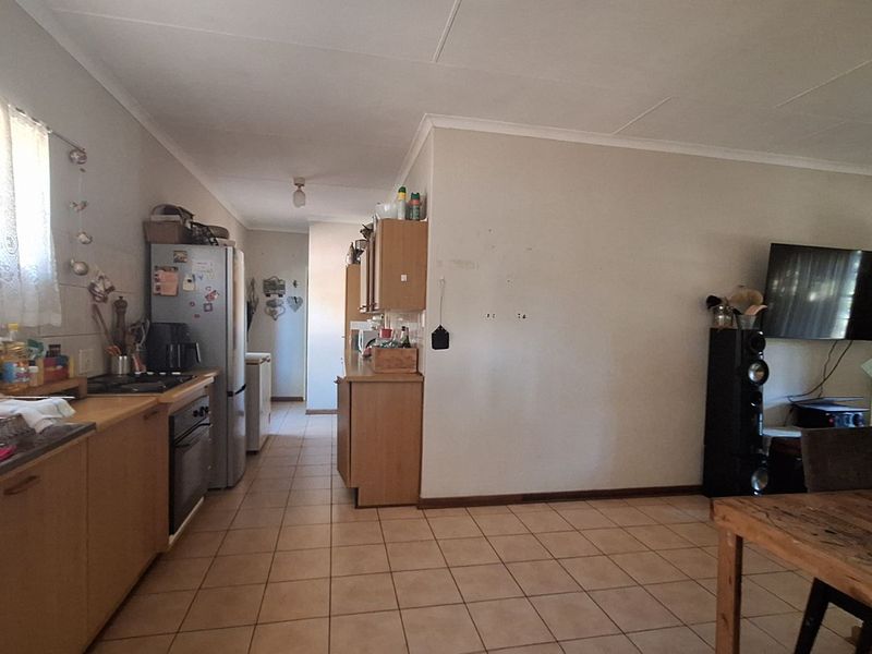 House For Sale in Modimolle Central - Photo 4