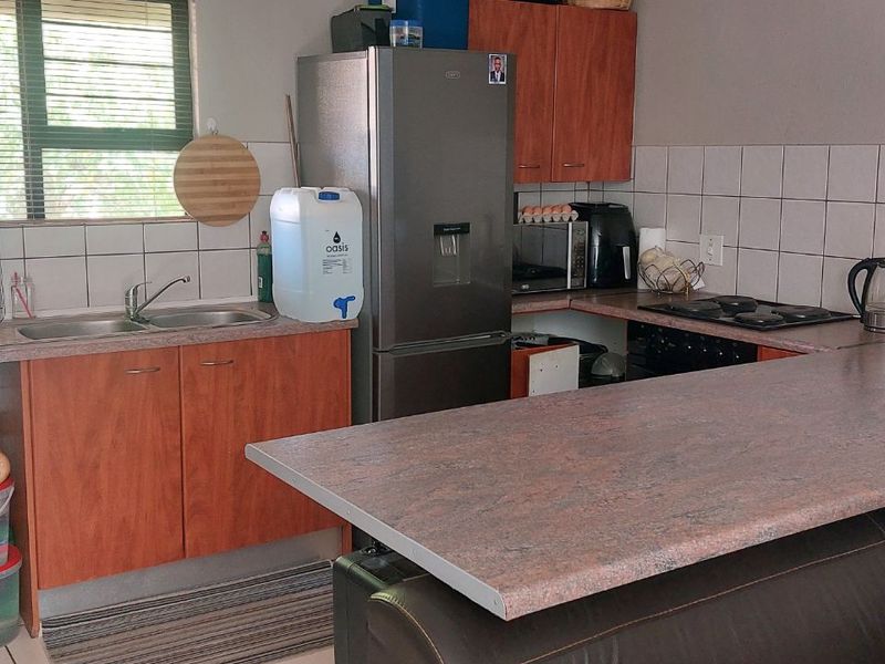 Apartment For Sale in Penina Park Ext 1 - Photo 7