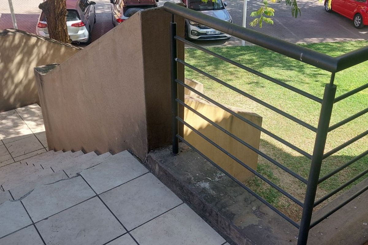 Apartment For Sale in Penina Park Ext 1 - Photo 3